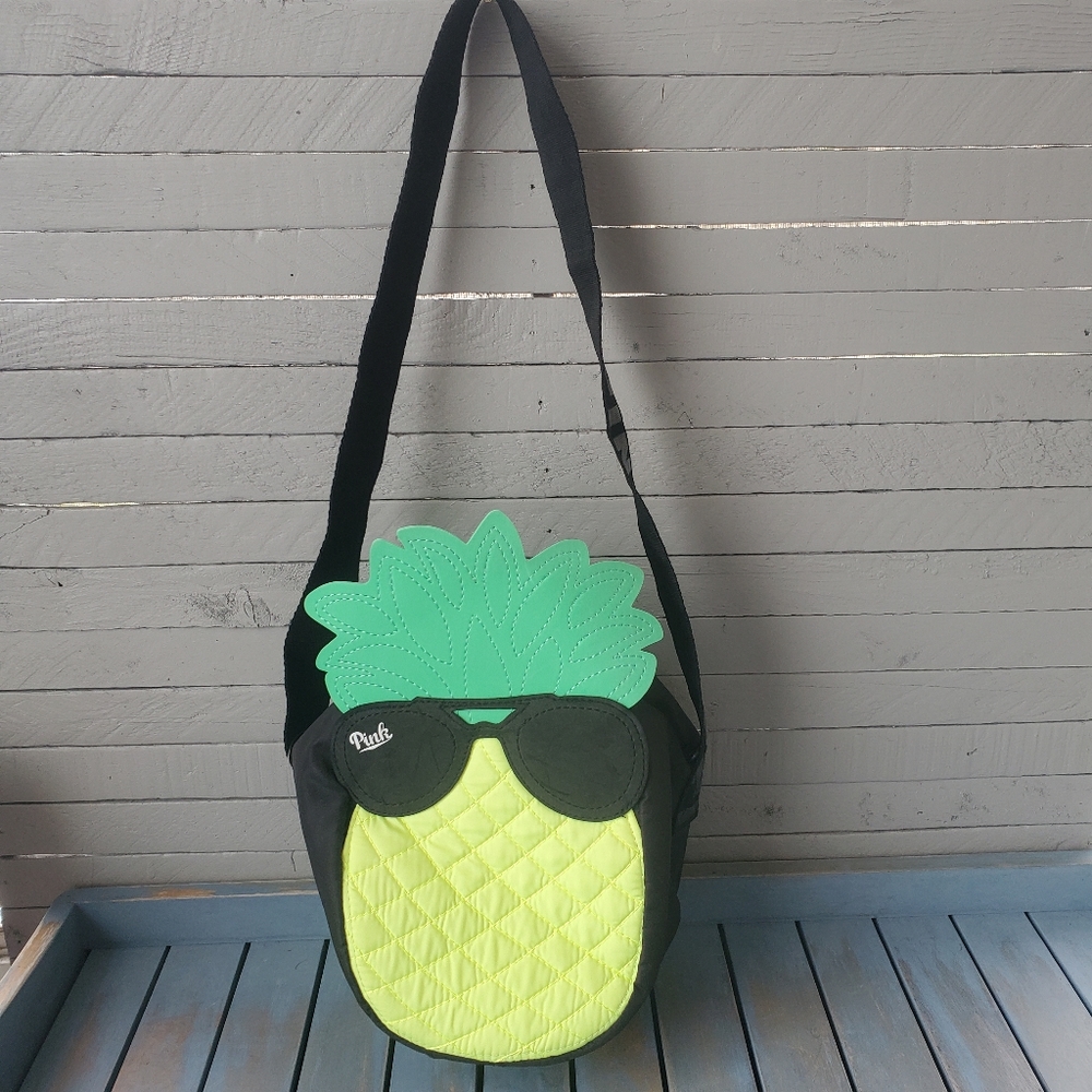 VICTORIA'S SECRET Pineapple Cooler Bag NWT